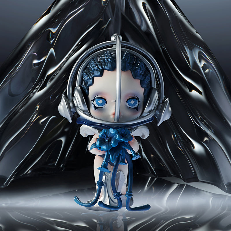 POP MART SKULLPANDA The Sound - The Awe figure with blue flowers and a silver frame